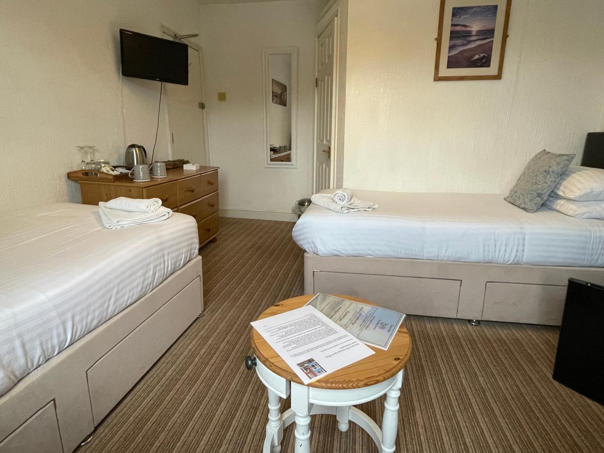 Seascape Guest House Weymouth Exterior photo